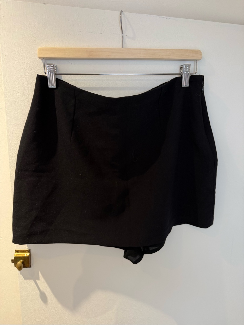Abercrombie & Fitch Black Mini Skort